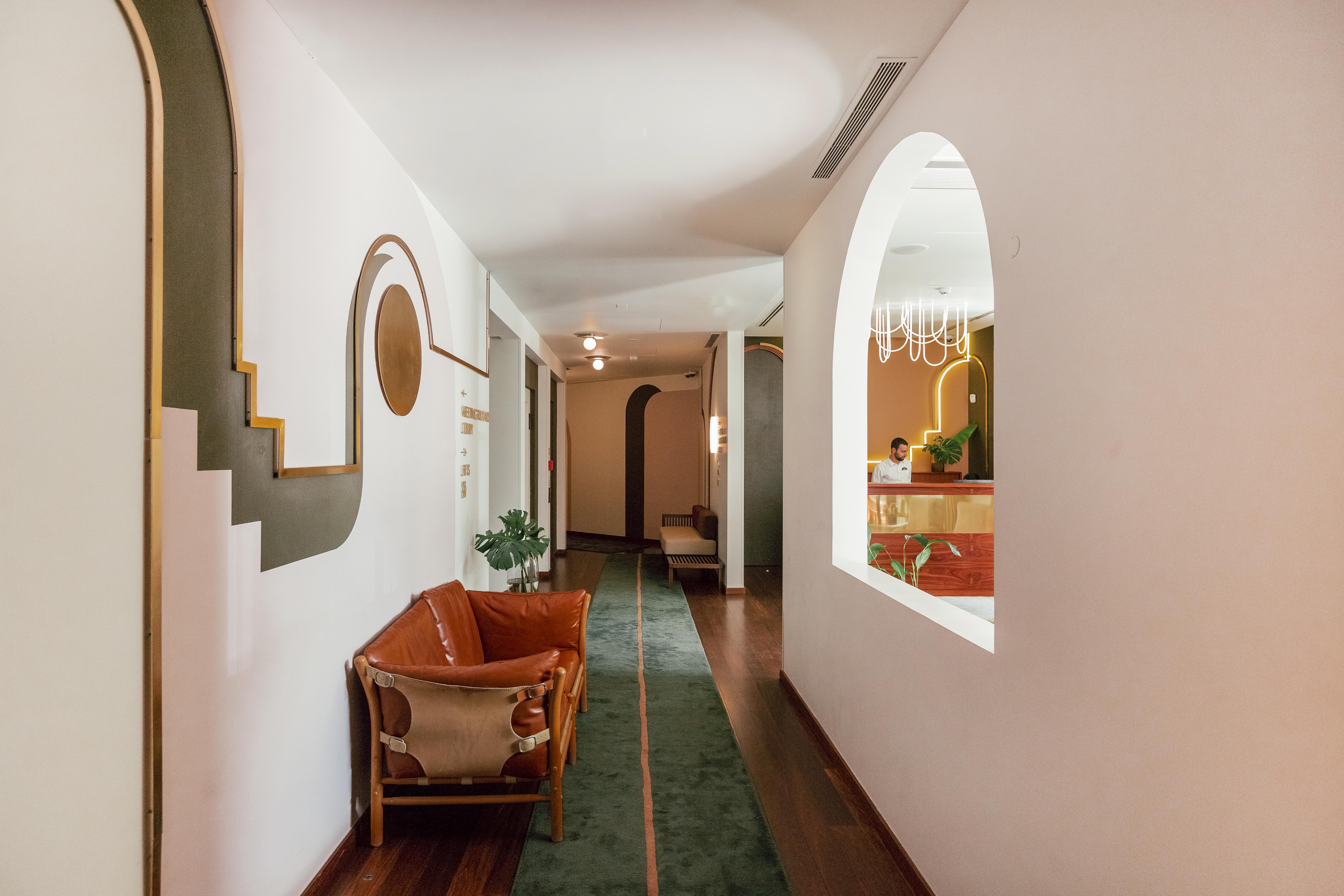 The Vintage Hotel & Spa Лиссабон Экстерьер фото Interior of the hotel